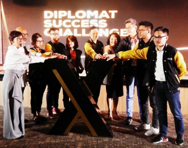 Diplomat Succes Challenge X: Peluang Meraih Sukses Lebih Besar dari Wismilak Foundation