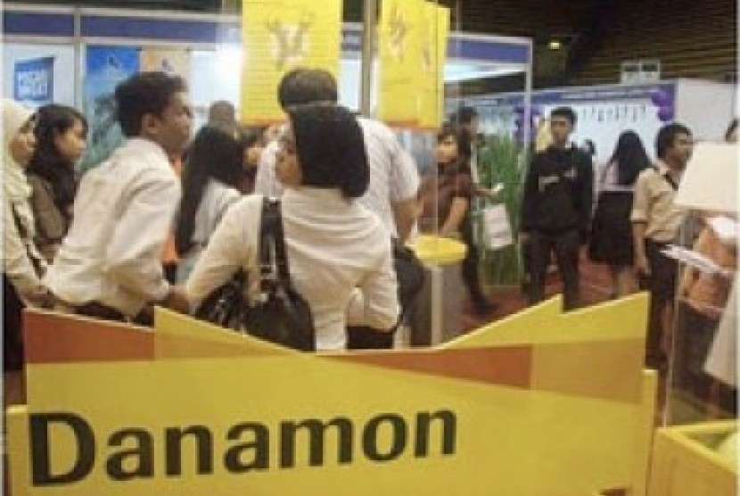 PT Bank Danamon Indonesia tak Lagi Miliki Saham Pengendali Asuransi Adira