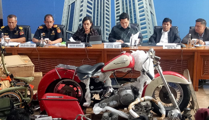 Siapakah SAW yang Pasang Badan Tutupi Pemilik Harley Selundupan di Pesawat Garuda?