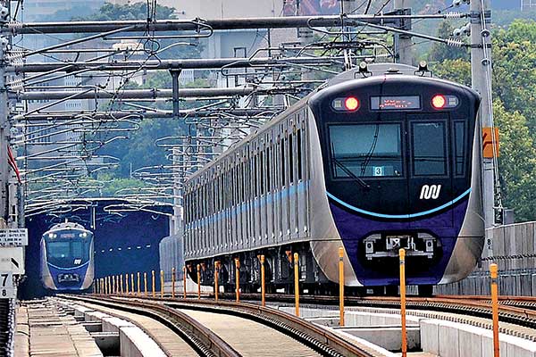 Keren Ini, DKI Jakarta Menangi Sustainable Transport Award (STA) 2021