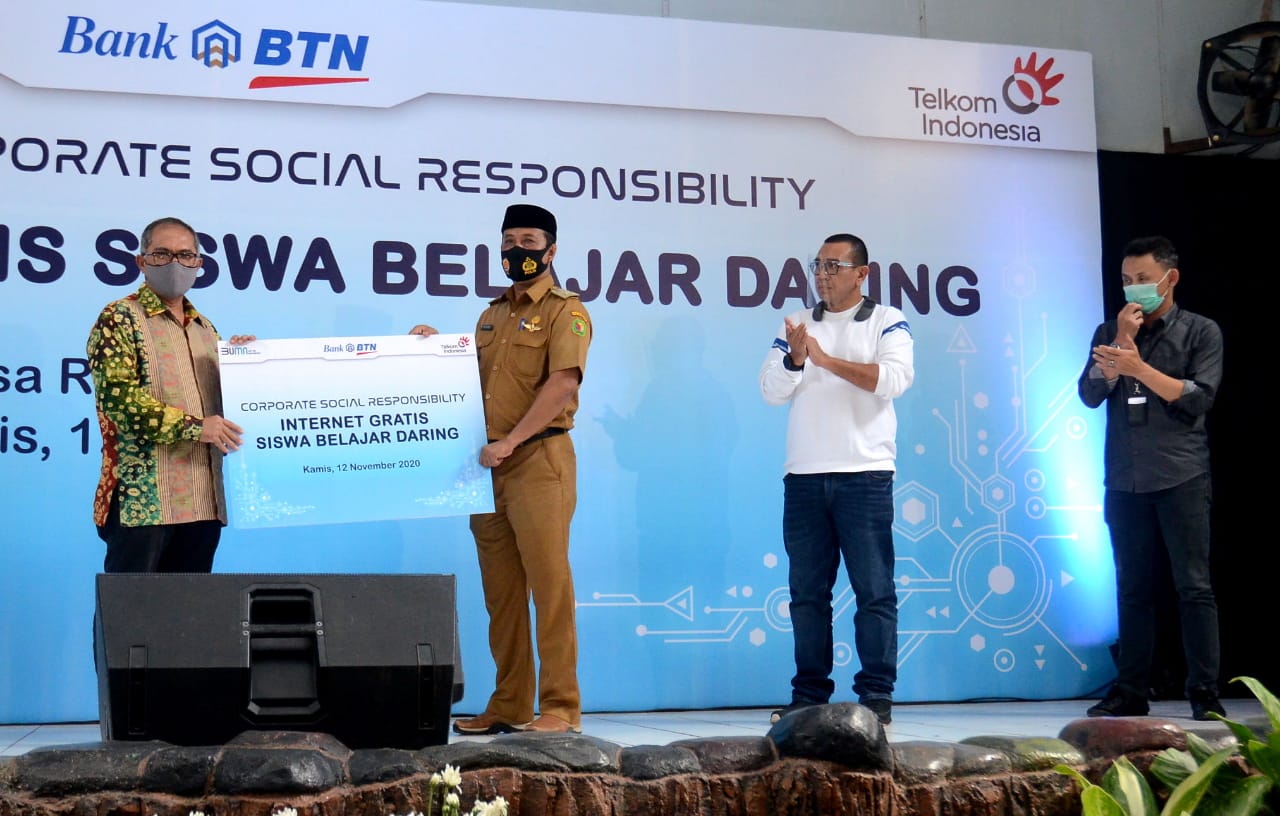 Bank BTN (BBTN) dan Telkom Indonesia (TLKM) Bantu Wifi Gratis Siswa Belajar Daring