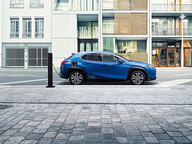 Lexus UX 300e Hadir Menjawab Kebutuhan Kaum Urban Luxury yang Dinamis, Stylish dan Environmentally Conscious