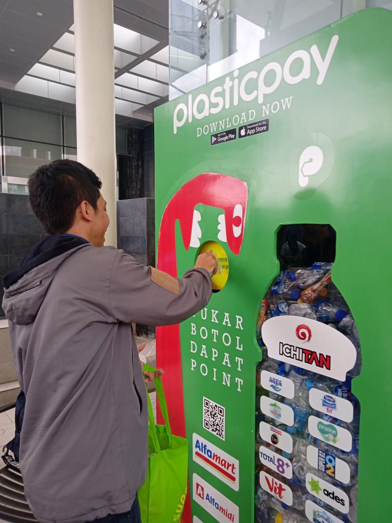 Aplikasi PlasticPay Bantu Inocycle Technology Group (INOV) Perkuat Pasokan Sampah Botol Plastik