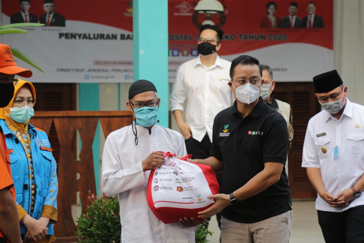 Sodara-sodara, Penjahat Bansos Itu Nyata Adanya