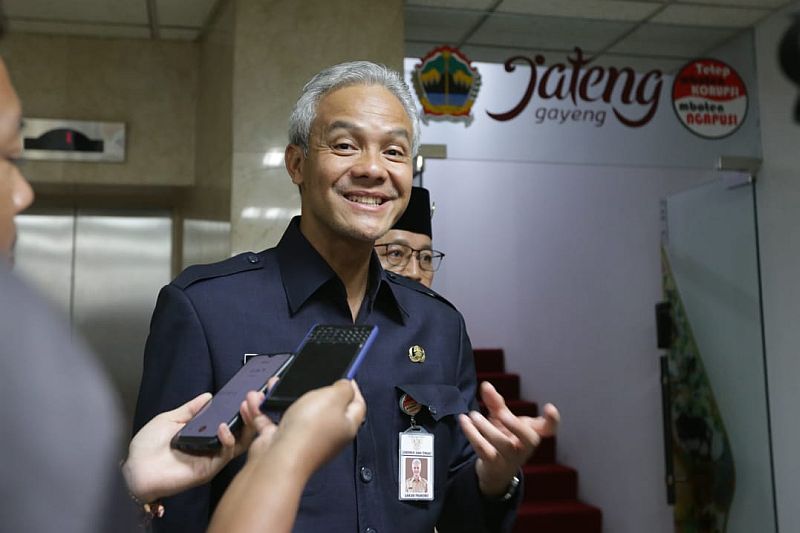 Gubernur Ganjar Pranowo Minta Masyarakat tidak Resah dengan Data Satgas Covid-19