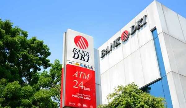 Bank DKI Terima Penghargaan Gold Award