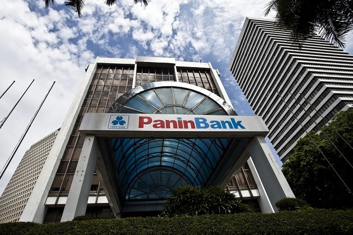 Pendanaan dan Likuiditas Memadai, Fitch Afirmasi Outlook Bank Panin (PNBN) Stabil