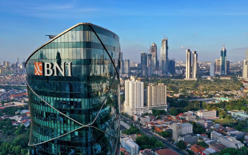 Diskon, Komisaris dan Direksi Borong 3,47 Juta Saham Bank BNI (BBNI) Rp14,11 Miliar