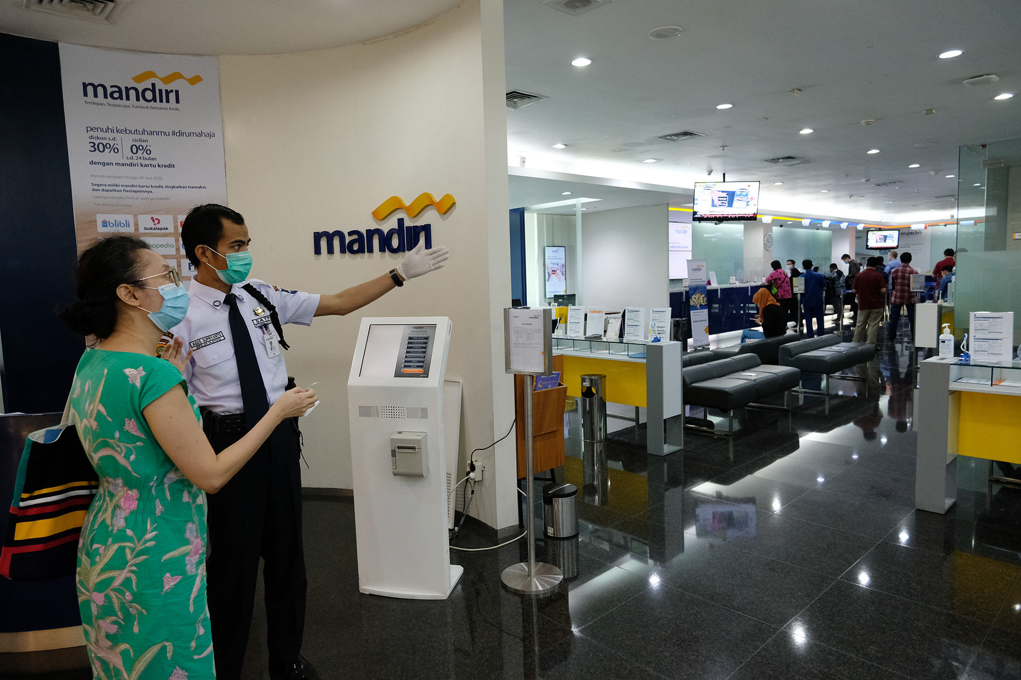 Akselerasi Transaksi Nontunai, Bank Mandiri (BMRI) Gandeng KFC dan Taco Bell