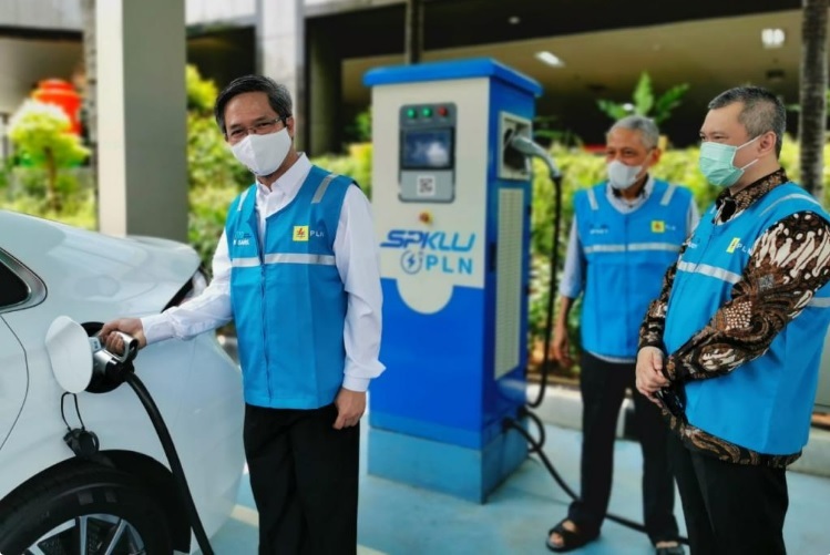 Dukung Produksi Mobil Listrik, PLN Siapkan Infrastruktur dan Stimulus