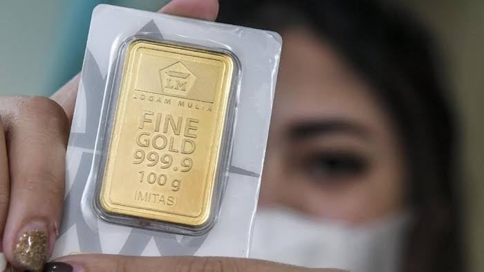 Harga Emas Antam Hari Ini Turun Rp1.000 Per Gram