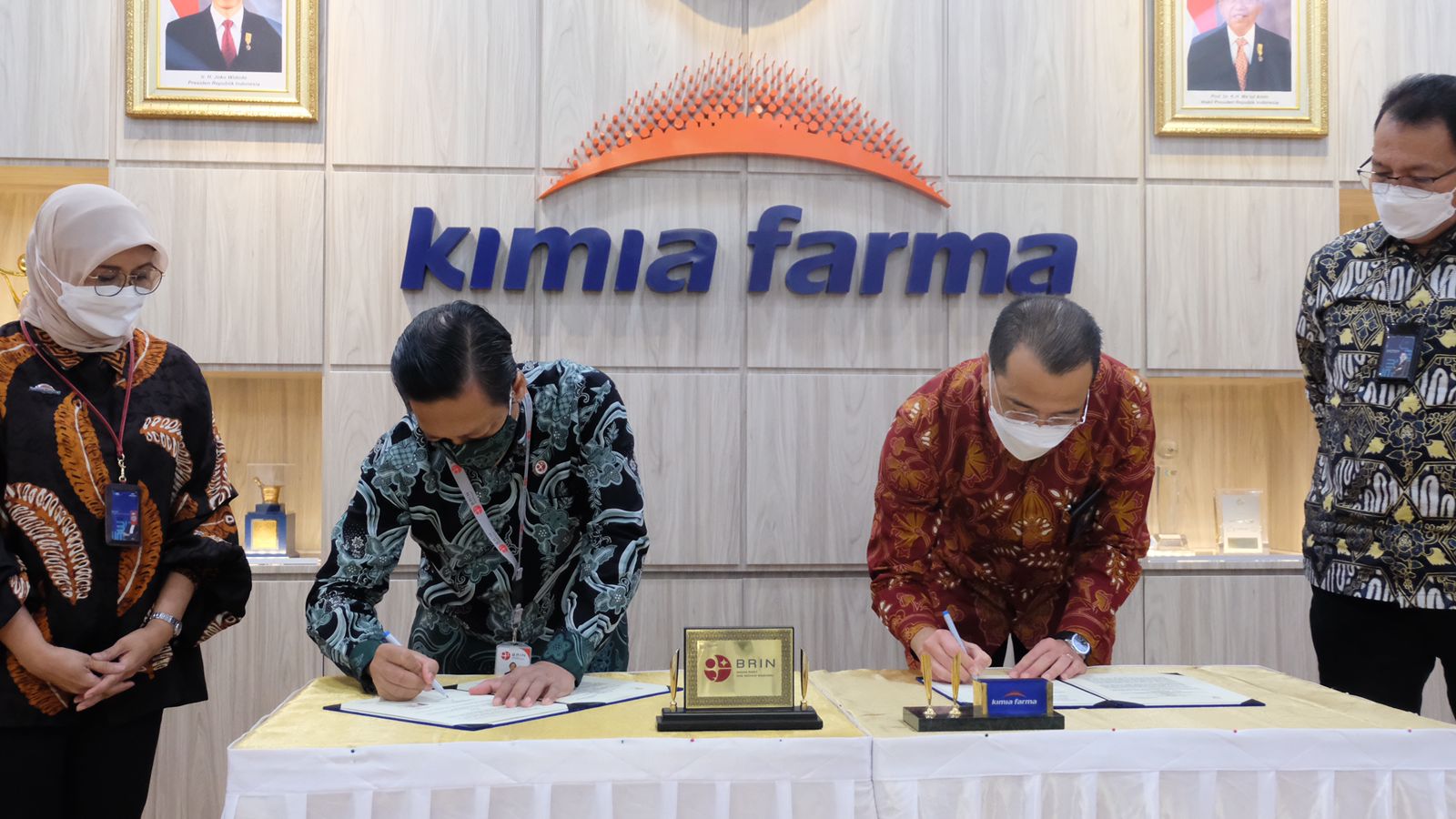 Perkuat Inovasi di Bidang Kesehatan, Kimia Farma (KAEF) Gandeng BRIN