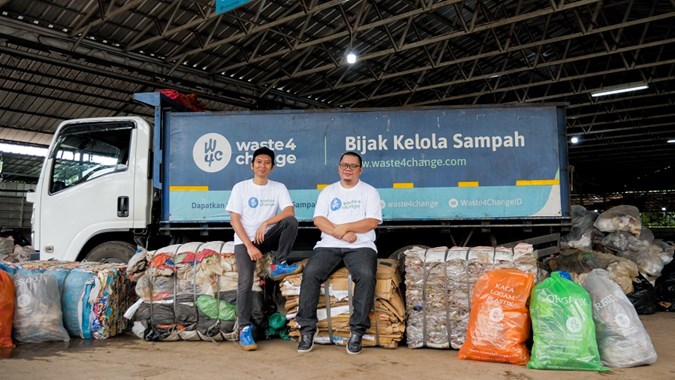 Platform Pengelola Sampah Waste4Change Raih Sindikasi USD5 Juta