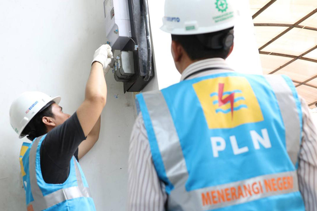 77 Tahun Menerangi, Rasio Elektrifikasi PLN Mencapai 97,4 Persen