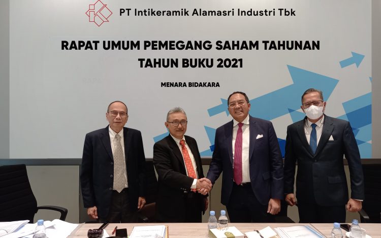 Alihkan 466,66 Juta Saham Intikeramik (IKAI), Mahkota Propertindo Raup Rp23,33 Miliar