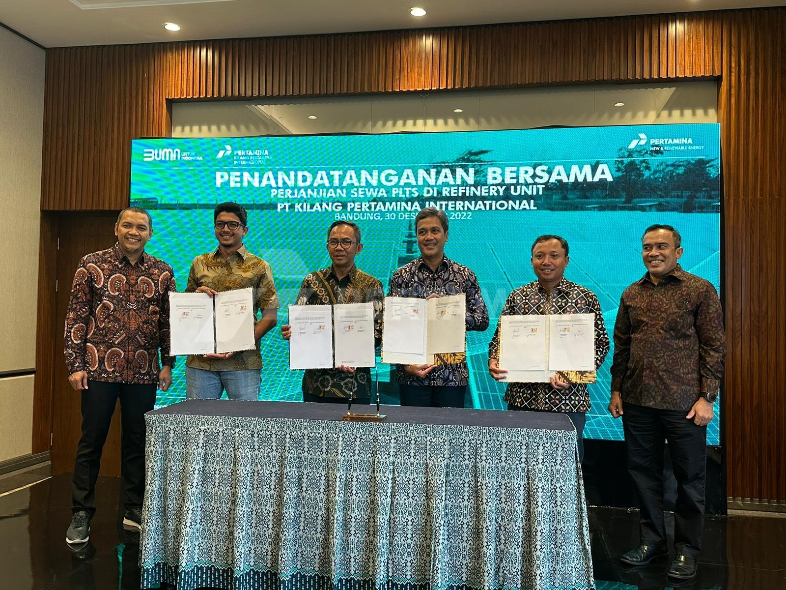 Pertamina NRE Kerjasama Pemanfaatan PLTS di Seluruh Kilang KPI