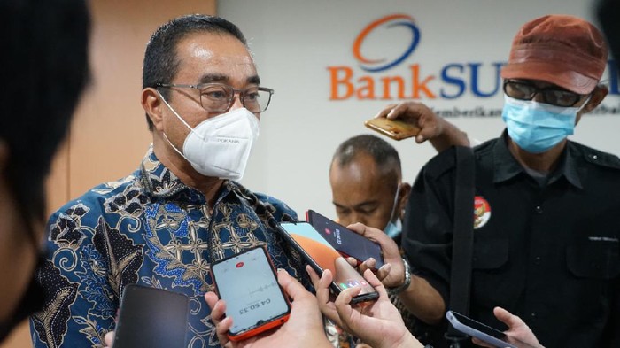 Waduh! Masuk Book Building, Direktur Utama Bank Sumut (BSMT) Malah Dipecat