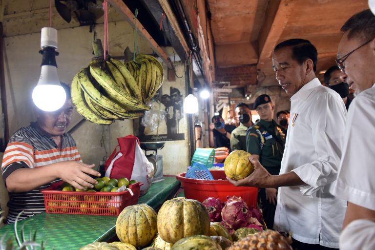 Presiden Lega: Mau Lebaran, Tapi Harga-Harga Pada Turun