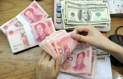 Yuan Kembali Melemah 171 Basis Poin Terhadap Dolar AS