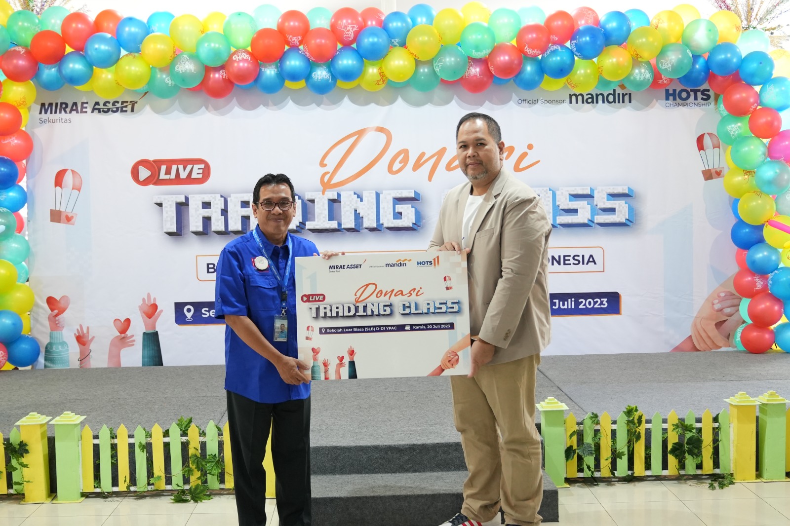 Dukung Pendidikan Anak, Mirae Asset Salurkan Dana CSR HOTS Championship 11 ke YPAC
