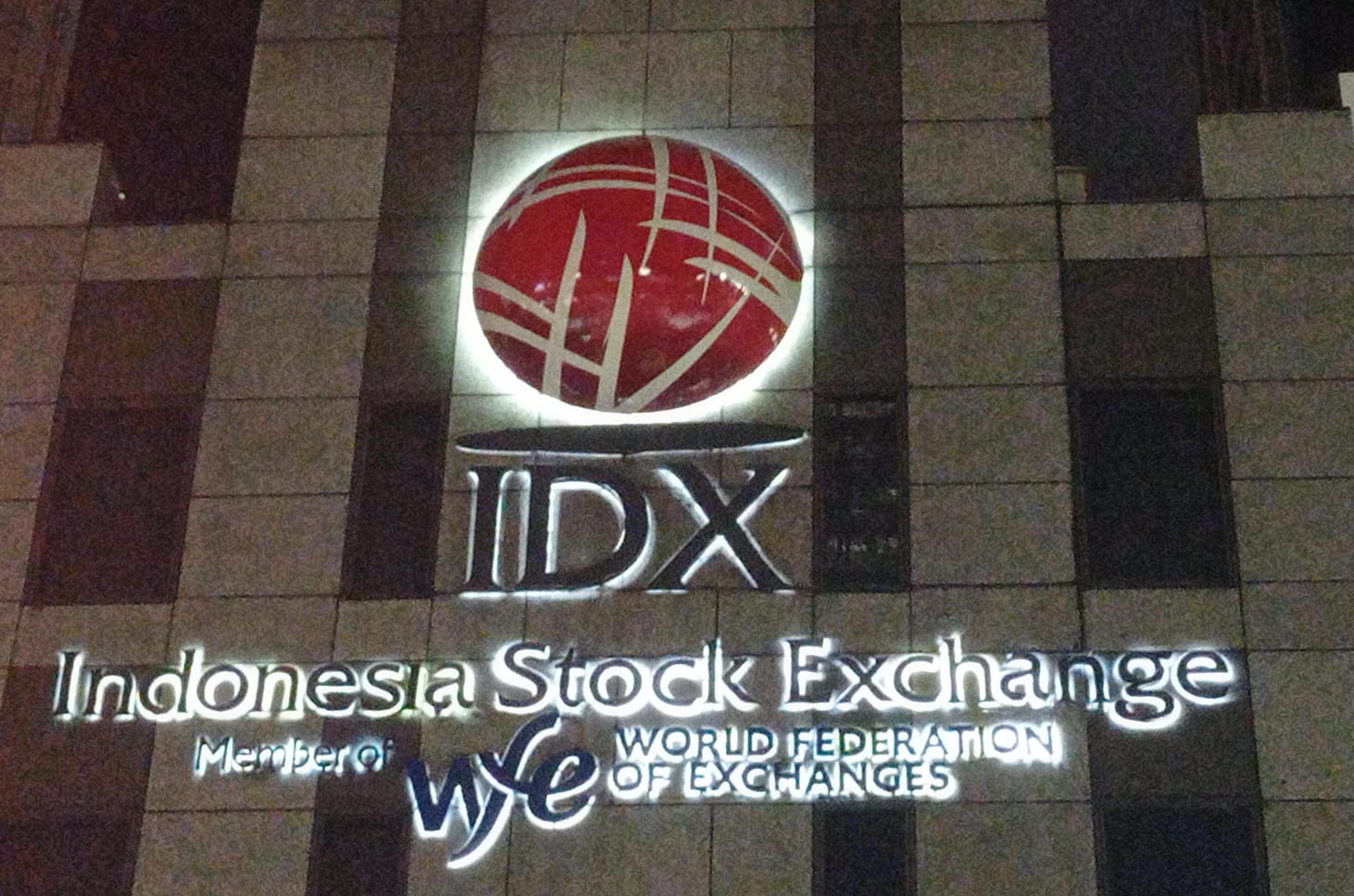 Pekan Ini, Bursa Diramaikan dengan Pencatatan 4 Saham, 3 Waran, 9 Obligasi, dan 4 Sukuk