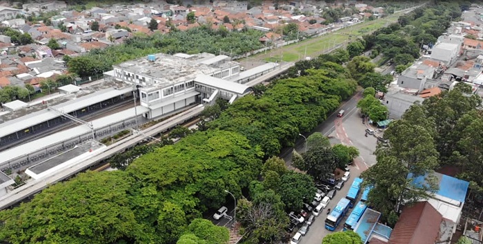 BPTJ) berencana membangun skybridge yang akan menghubungkan Terminal Tipe A Poris Plawad dengan Stasiun Batu Ceper. BPTJ Rencanakan Pembangunan Skybridge Poris Plawad