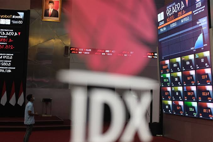 IHSG Ditutup Naik 0,38 Persen, Saham Tambang Ini Pendorongnya