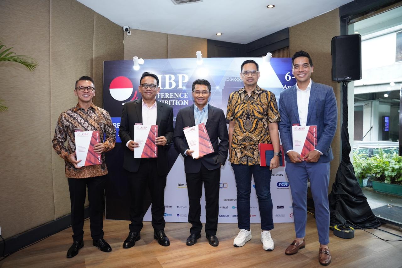 AIBP Conference and Exhibition, yang didukung oleh Kementerian Komunikasi dan Informatika dan Kementerian Koordinator Bidang Perekonomian, akan membahas tantangan dan peluang teknologi utama di Indonesia. Acara ini diadakan di Ritz-Carlton Jakarta, 6-7 Agustus 2024. dok.ist. Konferensi & Pameran AIBP 2024, Tata Kelola AI Jadi Pusat Perhatian