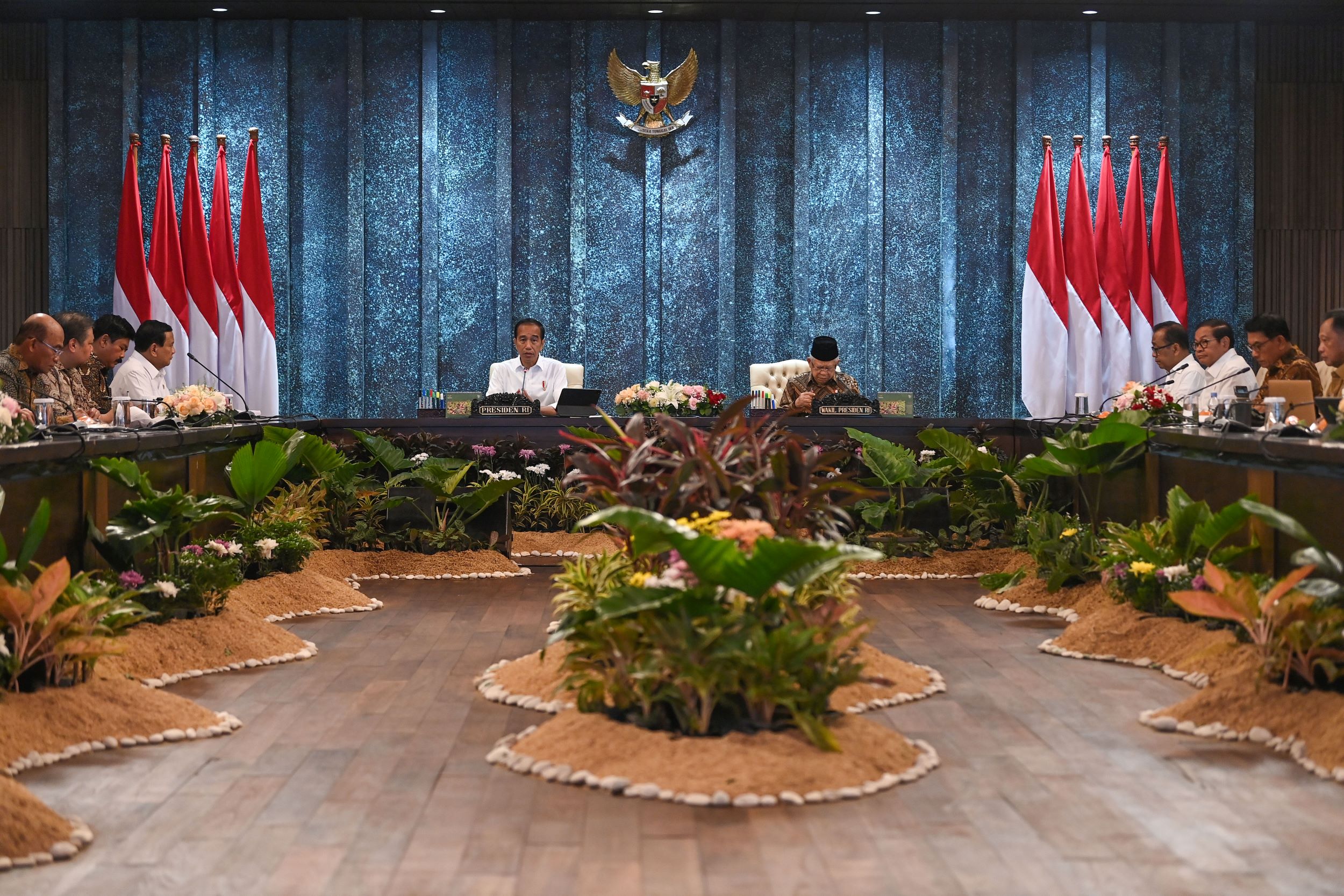 Sidang Kabinet Perdana di IKN Nusantara, Presiden Ucap Rasa Syukurnya