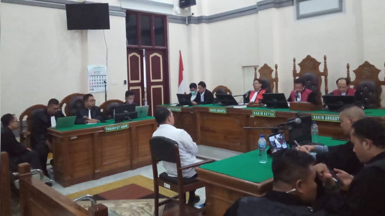 Terbukti Korupsi, Bupati Labuhanbatu Nonaktif Ini Dihukum 6 Tahun