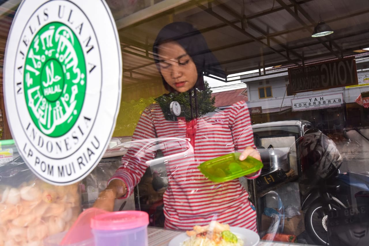 Pasar Halal Tembus Rp20.000 Triliun, Peluang Bagi Indonesia