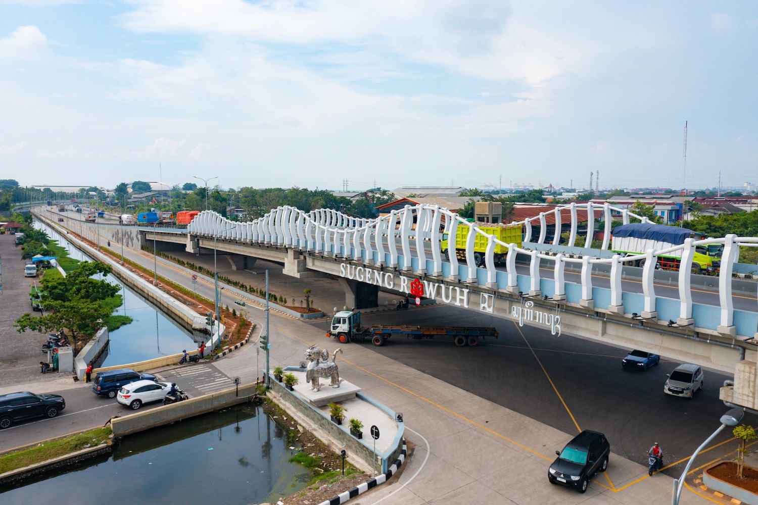 Jamin Kualitas, SIG (SMGR) Pasok Bahan Flyover Madukoro