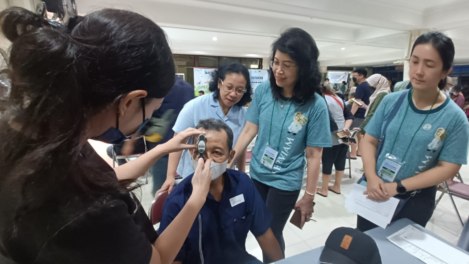 Ikatan Alumni Santa Ursula Gelar Baksos Operasi Katarak ke-2