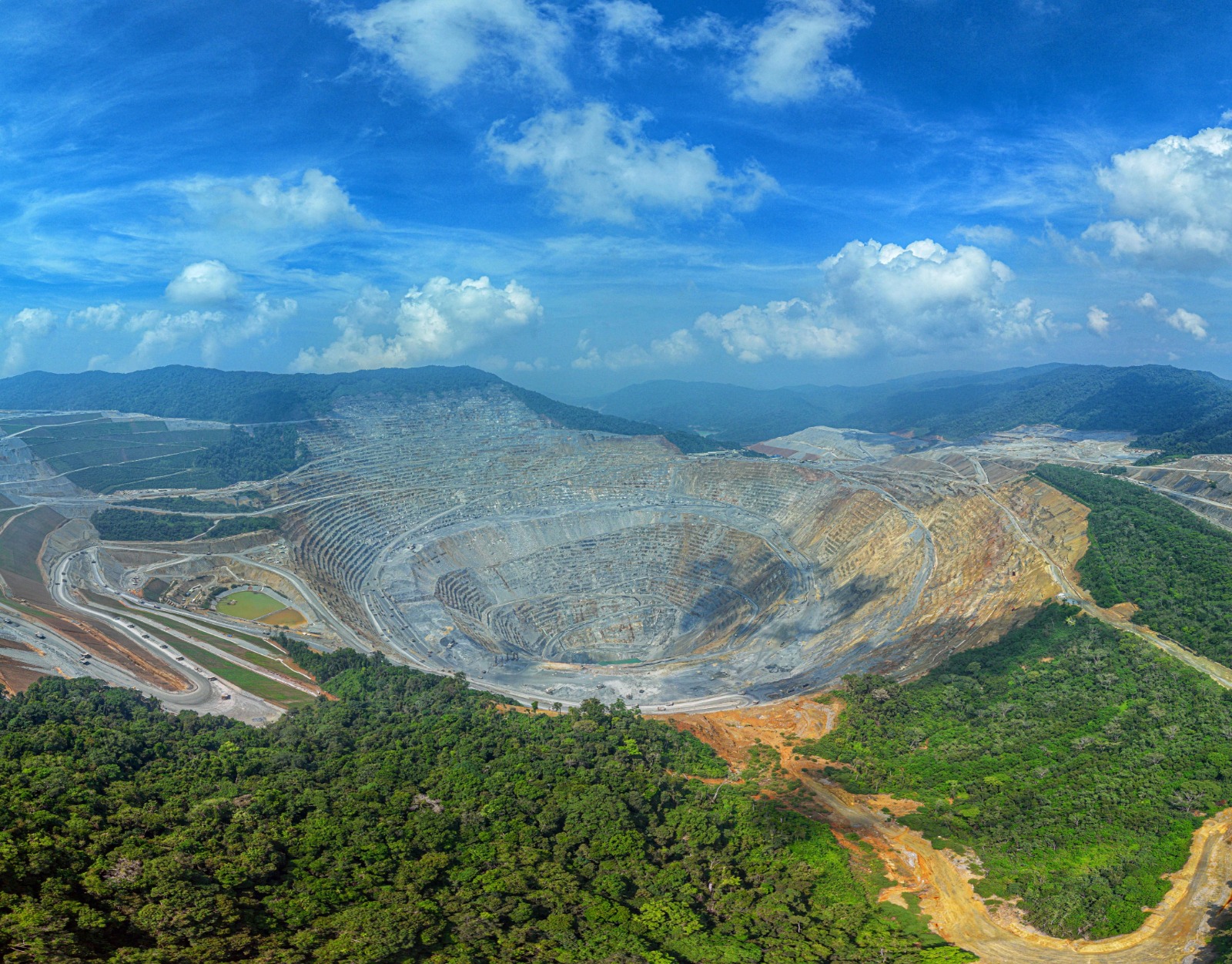 Produksi Emas Amman Mineral (AMMN) Capai Rekor Tertinggi