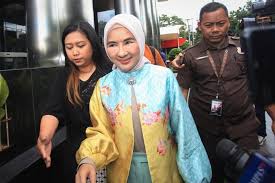Mantan Dirut Pertamina Nicke Widyawati diperiksa Kejagung. Dok. Katadata. Kasus Korupsi Minyak, Kejagung Periksa Eks Dirut Pertamina Nicke