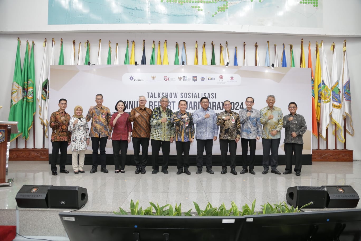 Prof. Mardiasmo, Ketua Dewan Pengurus KNKG saat memberikan sambutan acara sosialisasi Annual Report Award (ARA) 2024. Foto/Rizki EmitenNews ARA 2024: Integritas, Transparansi, dan Akuntabilitas Keberlanjutan
