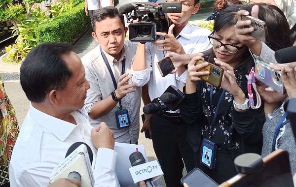 Menteri Dalam Negeri (Mendagri) Tito Karnavian memastikan Satgas Premanisme akan menindak tegas ormas-ormas yang meresahkan (Foto: RRI/Pradipta Rahadi) Mendagri Pastikan Satgas Premanisme Akan Sikat Ormas Meresahkan