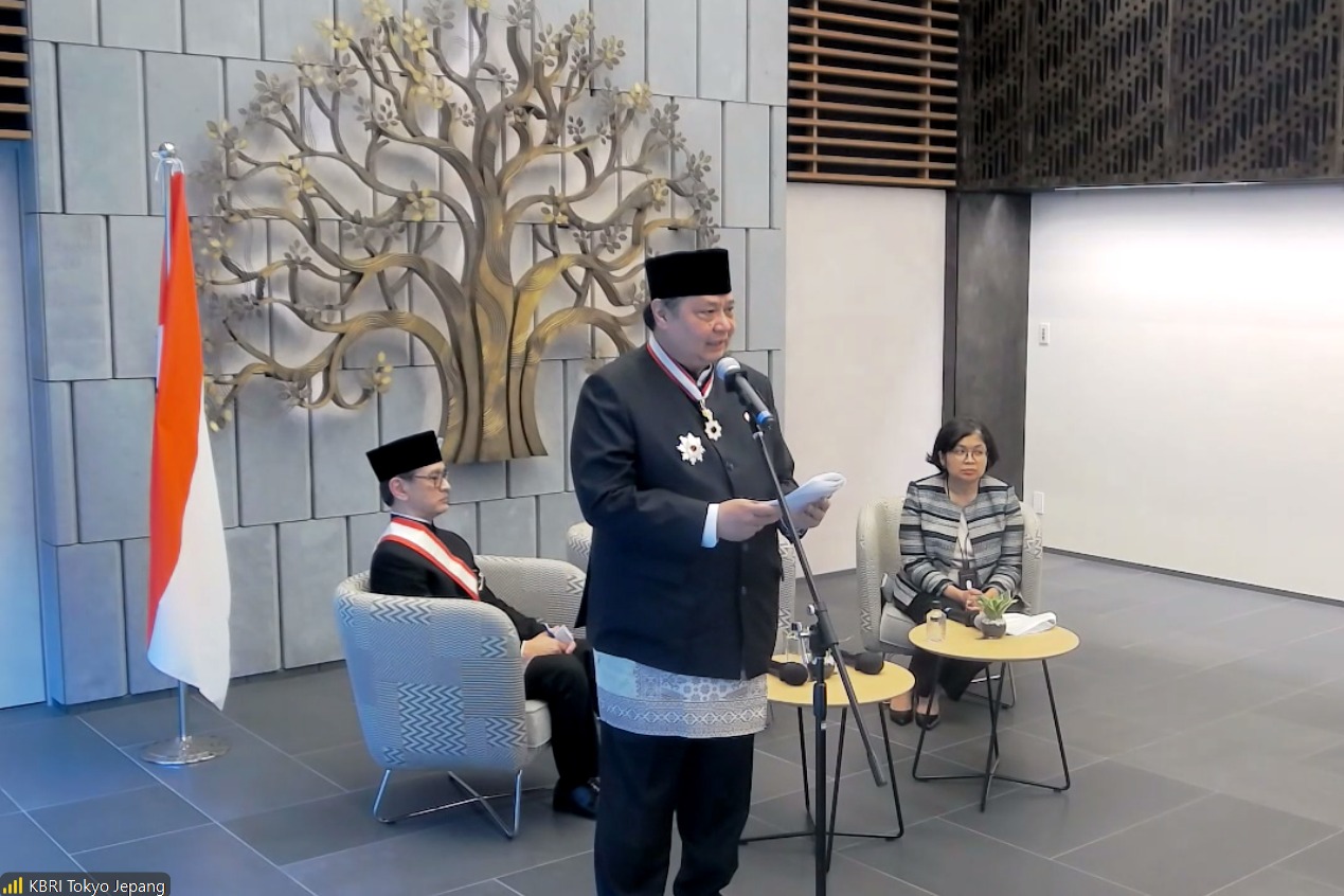 Indonesia dan Jepang sudah menyiapkan lebih dari 175 MoU, yang dalam pipeline itu beberapa proyeknya terkait pengurangan emisi menuju Indonesia Net Zero Emission di 2060. RI - Jepang Sudah Siapkan 175 MoU terkait AZEC
