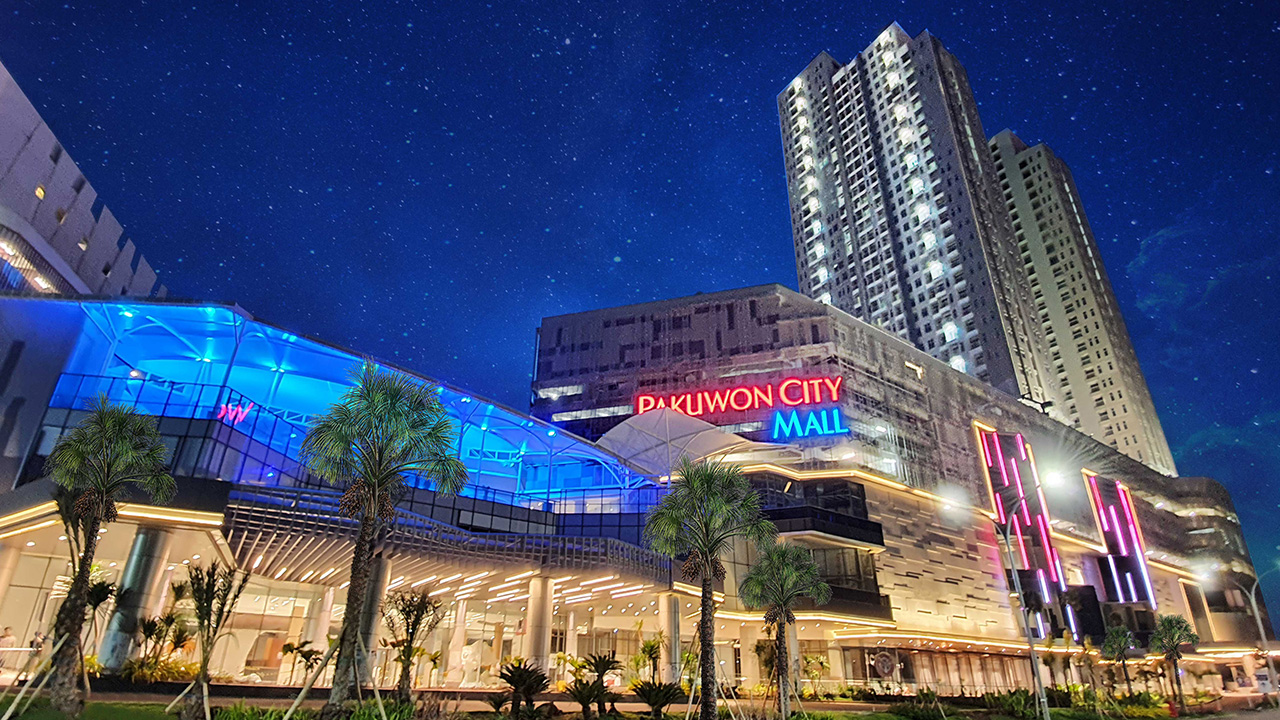 SAalah satu Mal Gandaria City yang dikelola PWON. PWON Milik Alexander Tedja Rampungkan Proses Tender Surat Utang