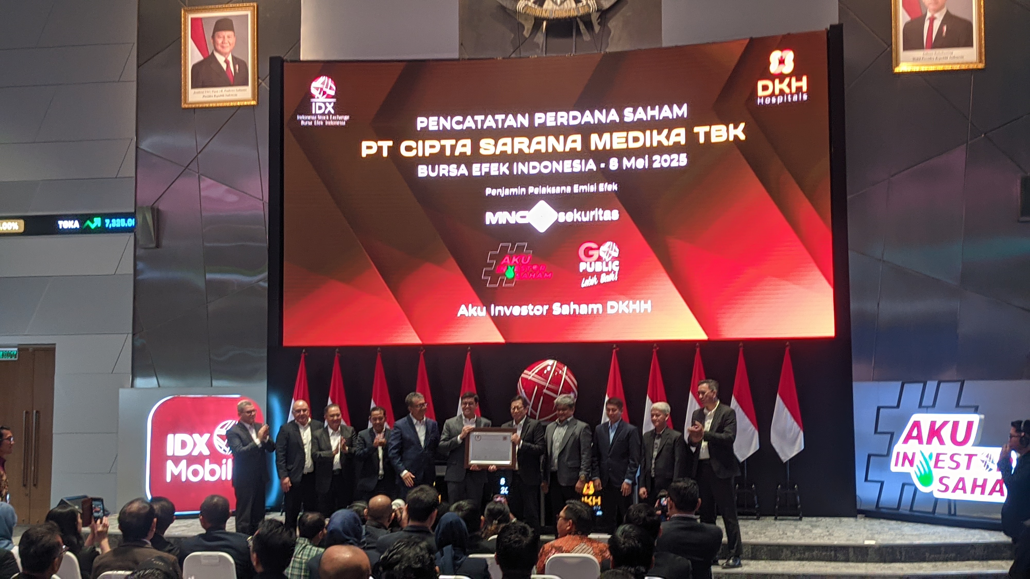 Manajemen DKHH ketika mencatatkan sahamnya di BEI. (Foto: Akhmad Jiharka) ARB Beruntun, DKHH Milik Eks Wapres Disorot BEI