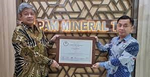 NICL ketika mencatatkan sahamnya di BEI. Bos NICL Ungkap Kenaikan Saham Hingga Kena Suspensi
