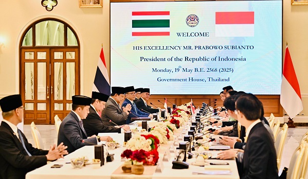 Presiden Prabowo Subianto Senin (19/05) melakukan pertemuan dengan PM Thailand Paetongtarn Shinawatra di Government House Thailand. Thailand Sepakati Kerja Sama Investasi dengan Danantara
