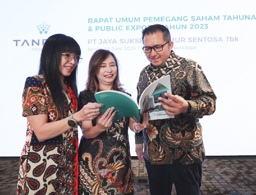 Manajemen RISE ketika menggelar paparan kinerja. Emiten Properti Hermanto Tanoko (RISE) Beberkan Kinerja Berkelanjutan