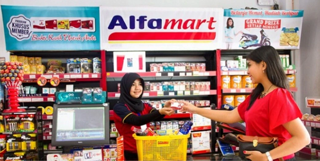 Gerai dari Emiten AMRT. Sumber Alfaria (AMRT) Bagi Dividen Rp34,11 per Saham, Ini Jadwalnya