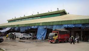 Pasar Induk Beras Cipinang (PIBC), Jakarta Timur. Dok. Ist. Di Tengah Beras Mahal dan Stok Turun, Mentan Endus ada Mafia Impor