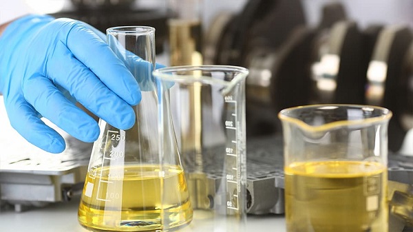 Kementerian Perindustrian terus mendorong pengembangan industri bahan kimia khusus agar dapat mendukung penguatan struktur industri dalam negeri Kemenperin Beri Insentif untuk Pacu Industri Bahan Kimia Khusus