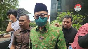 Muhammad Haniv, eks Kakanwil Ditjen Pajak Jakarta Khusus diperiksa KPK. Dok. Detiknews. Eks Kakanwil Pajak Jakarta Ini Terima Gratifikasi Untuk Bisnis Anak