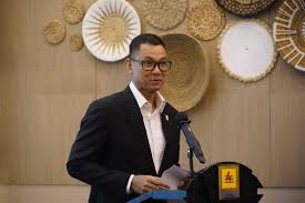 Direktur Utama PT PLN (Persero) Darmawan Prasodjo. dok. Bisnis. Kembali Pimpin PLN, Ini Rekam Jejak Dirut Darmawan Prasodjo