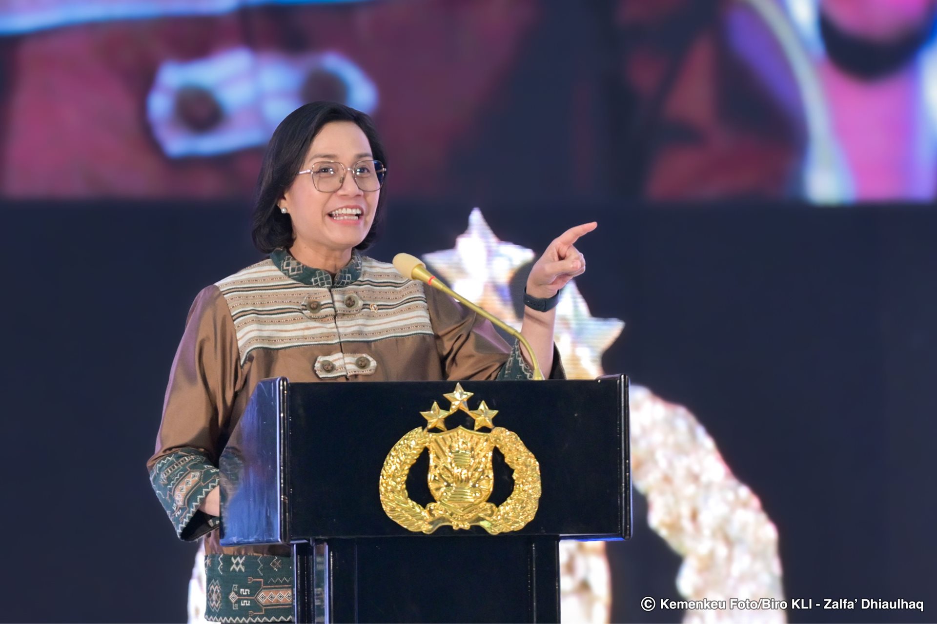 Menkeu Sri Mulyani Indrawati menilai pMenkeu menilai peran Polri penting dalam mengawal pelaksanaan berbagai program prioritas, termasuk menjaga kepercayaan masyarakat dan kepastian hukum Menkeu: Jaga Kepastian Hukum, Peran Polri Kawal Ekonomi
