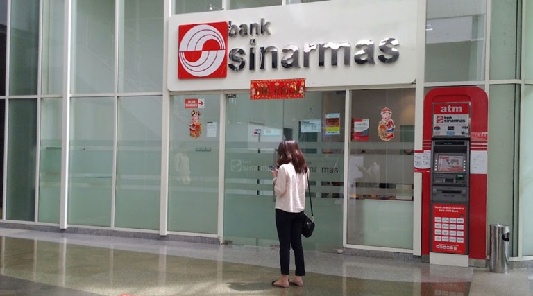 Salah satu gedung Bank Sinarmas (BSIM). Emiten Bank Grup Sinarmas Tak Bagi Dividen